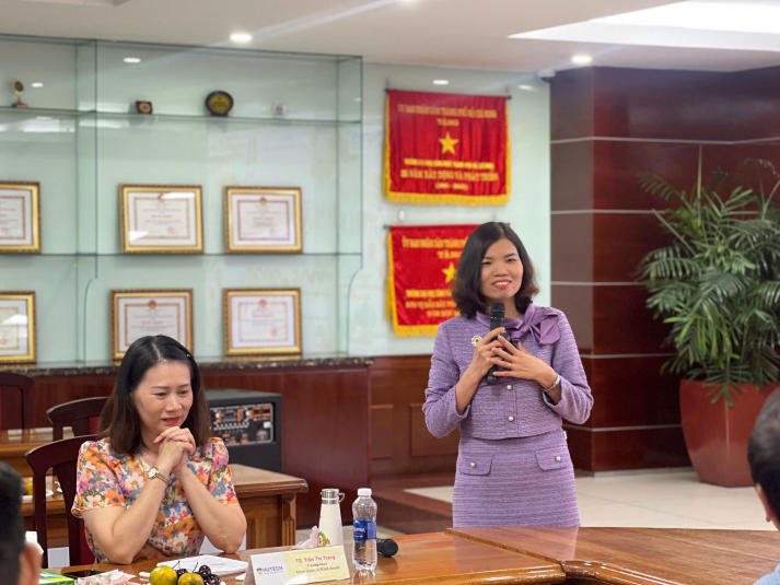 KHOA QUẢN TRỊ KINH DOANH HUTECH: NHÌN LẠI HÀNH TRÌNH RỰC RỠ, SẴN SÀNG BỨT PHÁ CHO HỌC KỲ 2 (2025-2026) 71