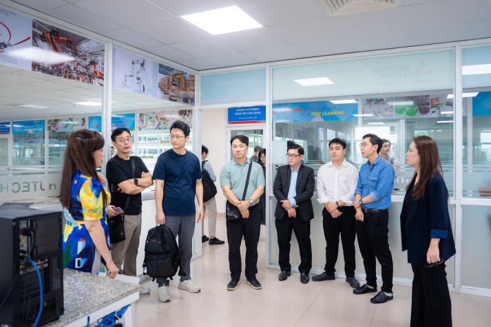 HUTECH MỞ RỘNG MẠNG LƯỚI ĐỐI TÁC CHIẾN LƯỢC: ĐẠI DIỆN KHOA QUẢN TRỊ KINH DOANH GẶP GỠ LIÊN MINH CÁC TRƯỜNG ĐẠI HỌC HÀN QUỐC 35