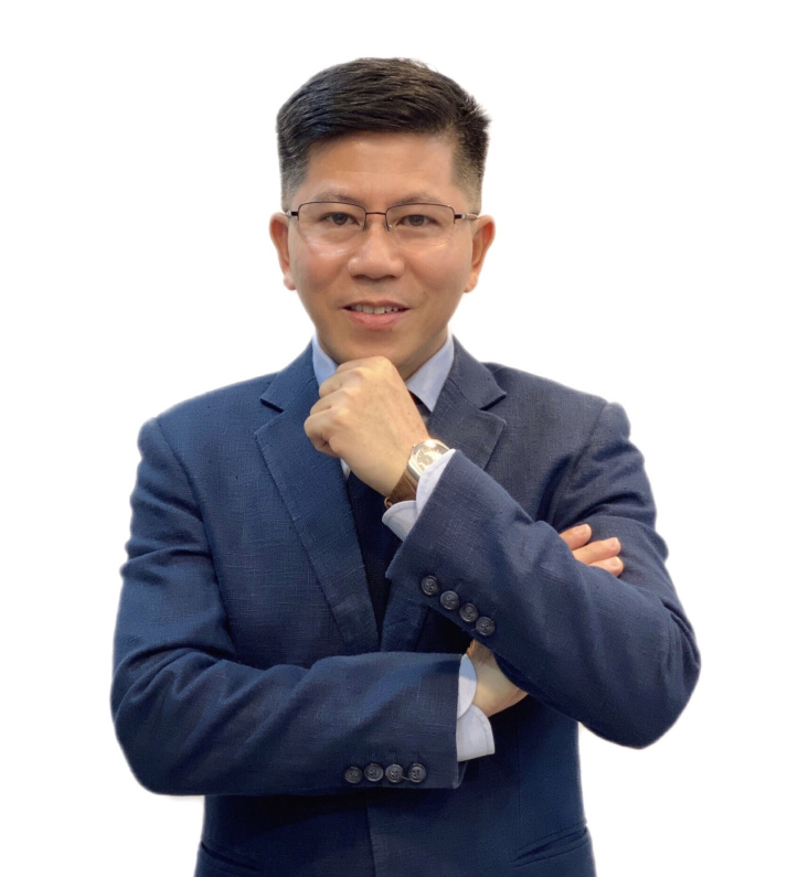Ban lãnh đạo khoa Quản trị Kinh doanh 37
