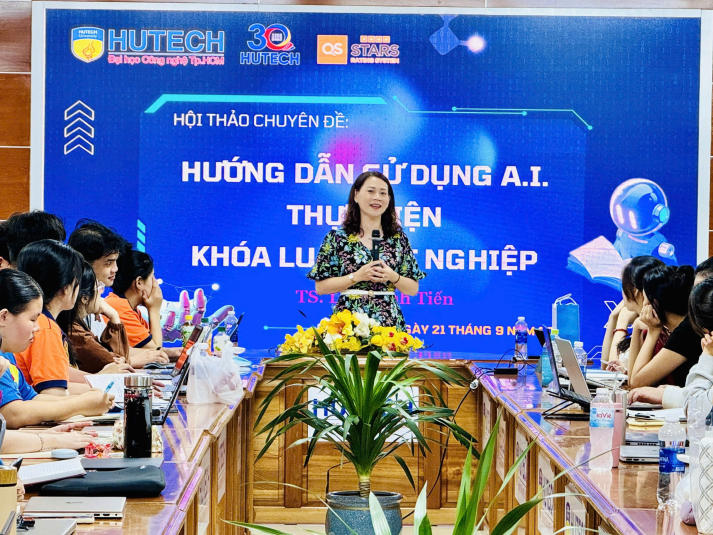 Sinh viên Khoa Quản trị Kinh doanh trang bị kỹ năng sử dụng A.I. để nâng tầm Khóa luận tốt nghiệp 17