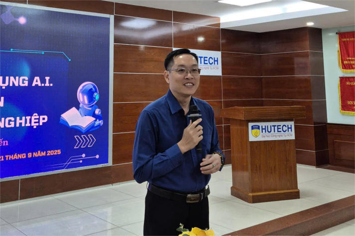 Sinh viên Khoa Quản trị Kinh doanh trang bị kỹ năng sử dụng A.I. để nâng tầm Khóa luận tốt nghiệp 43