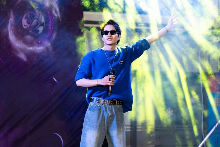 HUTECH Countdown 2025: A journey of emotions welcoming the new year 31