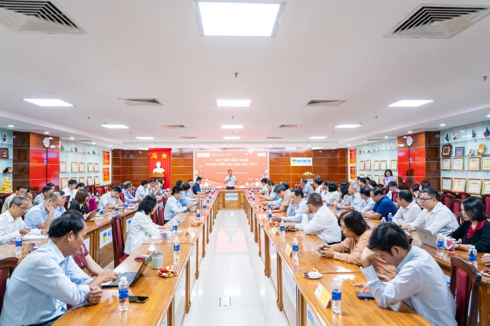 HUTECH Institute of Postgraduate Studies hosts New Year gathering and engages in productive discussions on postgraduate teaching methods 8