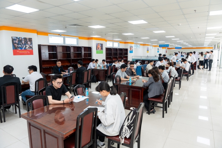 [Video] Tourism - Restaurant - Hospitality students confidently pursue promising job opportunities at the February 2025 Mock Interview 49