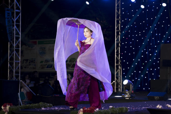 "Thuy Mien" variety show: A Journey of emotions from aspiration to success 95