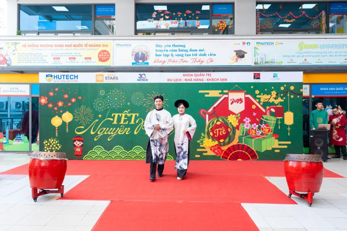 “Tet Nguyen Phong” showcases the unique beauty of traditional culture through the eyes of HUTECH’s Tourism and Hospitality students 33