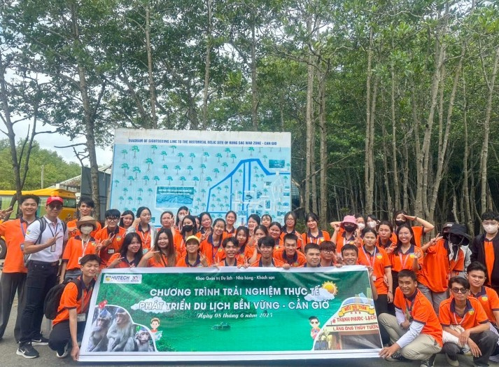 Full Bachelor's Program in Tourism and Travel Management for VND 154 Million 40