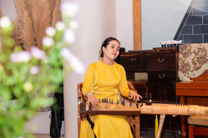 Hospitality Management students explore luxury hotel work environments 49