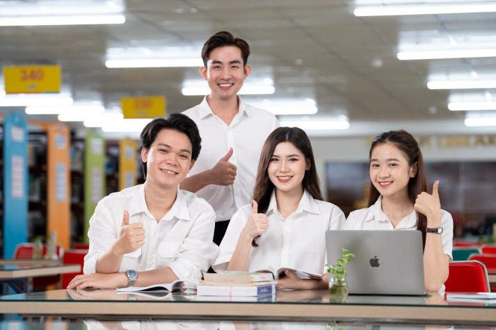 HUTECH announces 2025 graduate admission – Phase 2 with 16 Master's programs 8