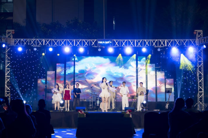 "Thuy Mien" variety show: A Journey of emotions from aspiration to success 62