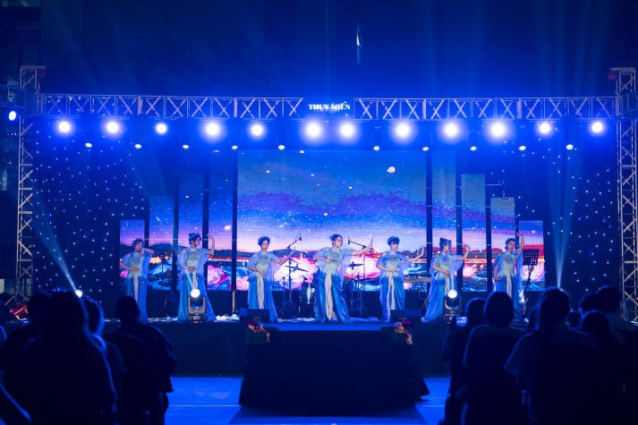 "Thuy Mien" variety show: A Journey of emotions from aspiration to success 46