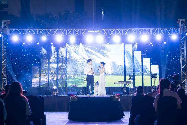 "Thuy Mien" variety show: A Journey of emotions from aspiration to success 67