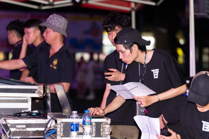 "Thuy Mien" variety show: A Journey of emotions from aspiration to success 25