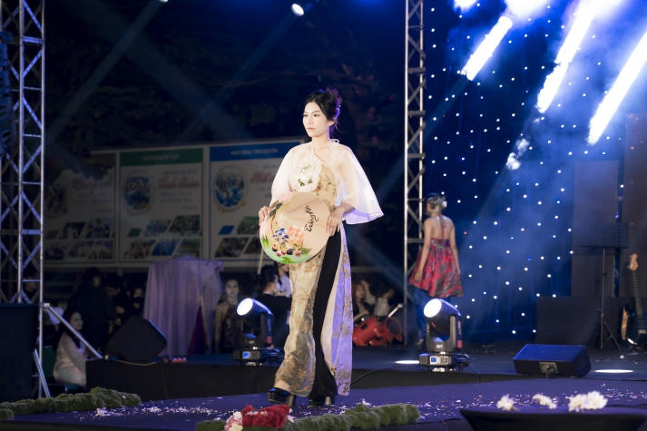 "Thuy Mien" variety show: A Journey of emotions from aspiration to success 97