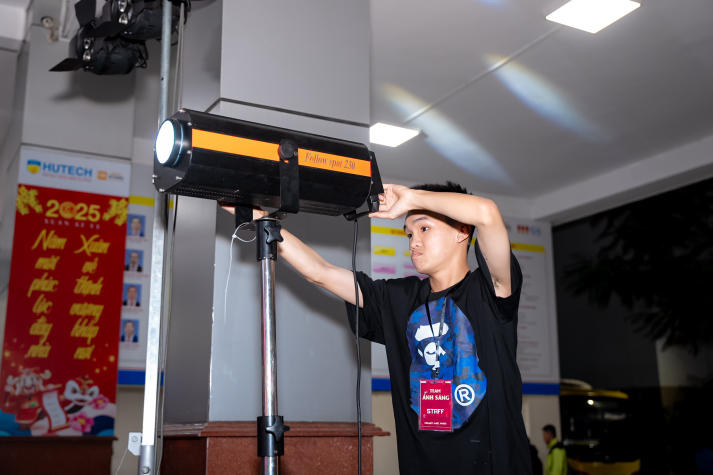 “Táo Xuân HUTECH 2024” - A Cultural Showcase Blending Tradition and Gen Z Creativity 20