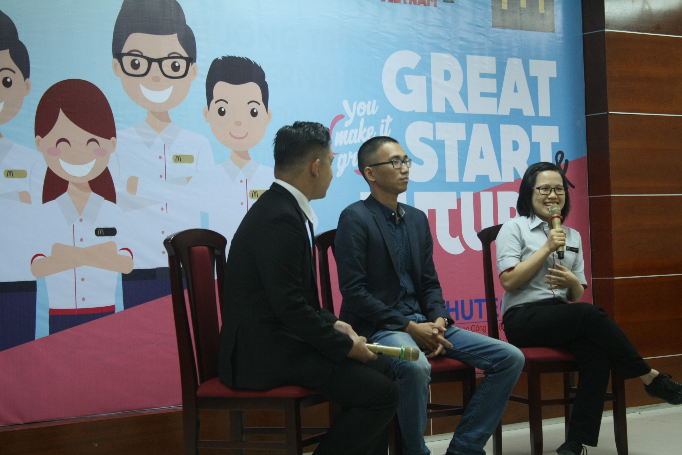 HỘI THẢO : “FASTFOOD INDUSTRY VÀ CƠ HỘI TRỞ THÀNH NHÀ QL TẠI MC DONALD’S” 54