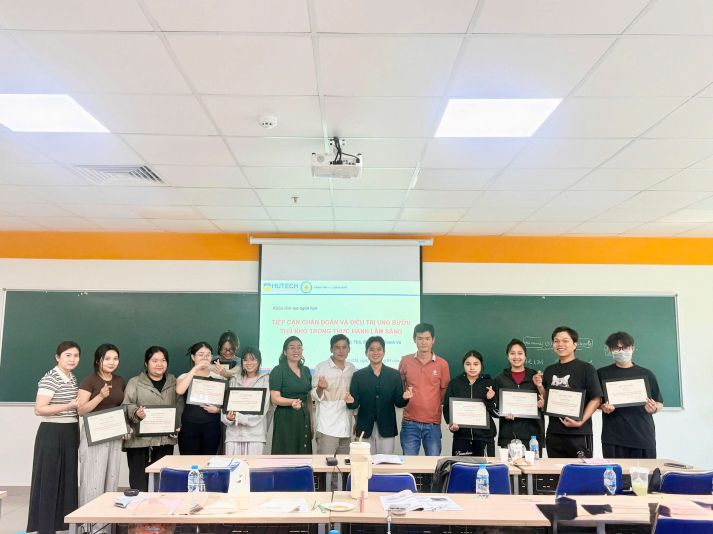 KHOA THÚ Y TỔ CHỨC KHÓA HỌC NGẮN HẠN “TIẾP CẬN CHẨN ĐOÁN VÀ ĐIỀU TRỊ UNG BƯỚU THÚ NHỎ TRONG THỰC HÀNH LÂM SÀNG” 45