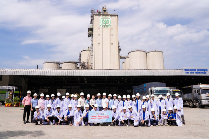 CHƯƠNG TRÌNH ĐÀO TẠO LIÊN NGÀNH THÚ Y CÔNG NGHỆ SỐ TẠI HUTECH – MÔ HÌNH ĐÀO TẠO BÁC SĨ THÚ Y ỨNG DỤNG TRÍ TUỆ NHÂN TẠO ĐẦU TIÊN TẠI VIỆT NAM 39