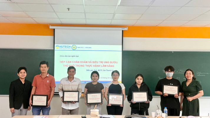 KHOA THÚ Y TỔ CHỨC KHÓA HỌC NGẮN HẠN “TIẾP CẬN CHẨN ĐOÁN VÀ ĐIỀU TRỊ UNG BƯỚU THÚ NHỎ TRONG THỰC HÀNH LÂM SÀNG” 47