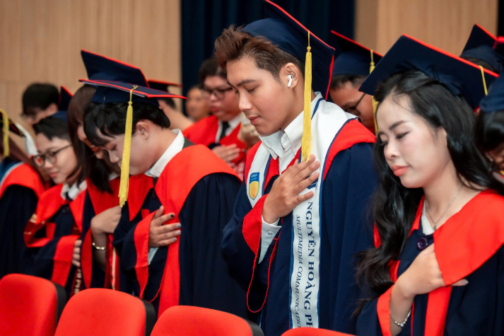 LỄ TRAO BẰNG TỐT NGHIỆP THẠC SĨ THÚ Y HUTECH ĐẦU TIÊN - HÀNH TRÌNH BỀN BỈ CHINH PHỤC TRI THỨC 59