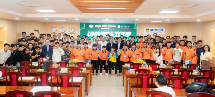 SÔI NỔI CHƯƠNG TRÌNH "UNIVERS TOUR" CÙNG NHỰA TIỀN PHONG 123