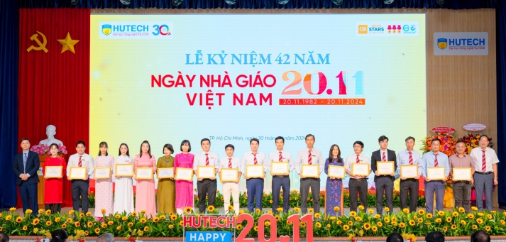 KHOA XÂY DỰNG NHẬN KHEN THƯỞNG NHÂN KỶ NIỆM 20/11/2024 54