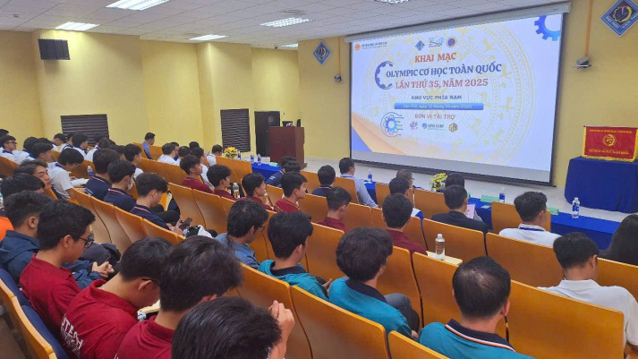 DỰ THI OLYMPIC CƠ HỌC TOÀN QUỐC 2025 TẠI CẦN THƠ 25