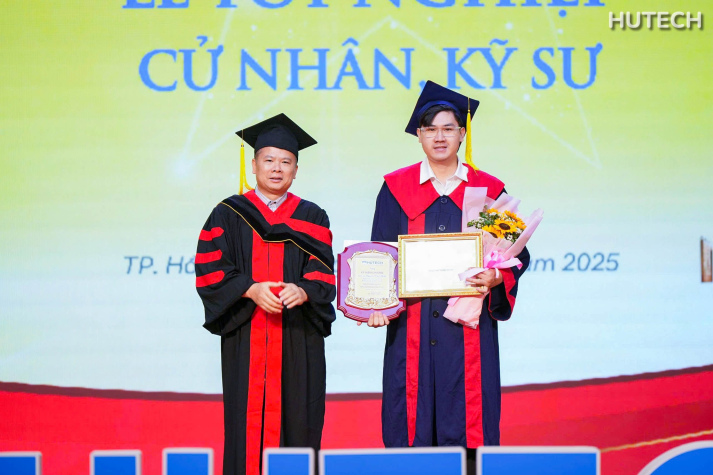 LỄ TRAO BẰNG TỐT NGHIỆP (ĐỢT THÁNG 7/2025) 36