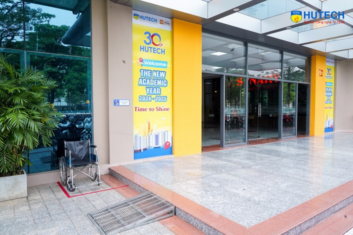 HUTECH đồng hành cùng sinh viên khuyết tật – không ai bị bỏ lại phía sau 40