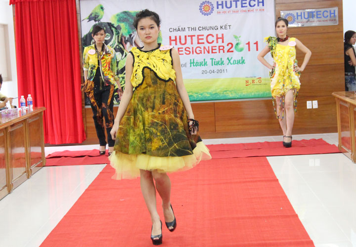 Siêu mẫu Hà Anh làm giám khảo đêm CK cuộc thi Hutech Designer 7
