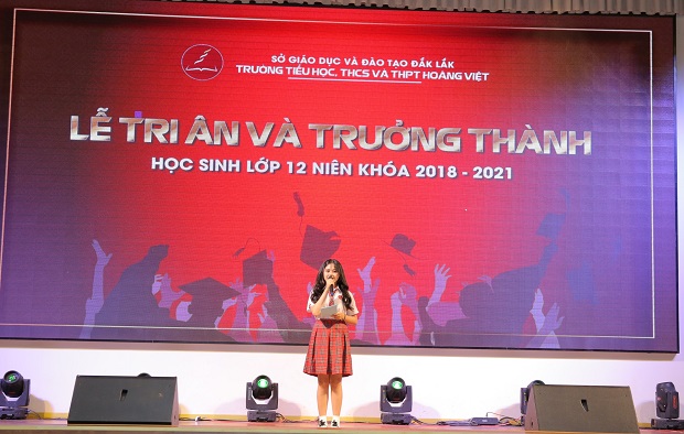 Bí kíp phá bỏ “vùng an toàn" của cô nàng tân sinh viên Phạm Trịnh Hà My 30