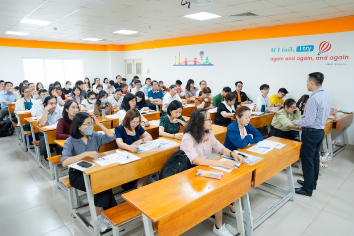 Phòng Khảo thí tổ chức tập huấn nghiệp vụ coi thi cho hơn 200 cán bộ - giảng viên - nhân viên 83