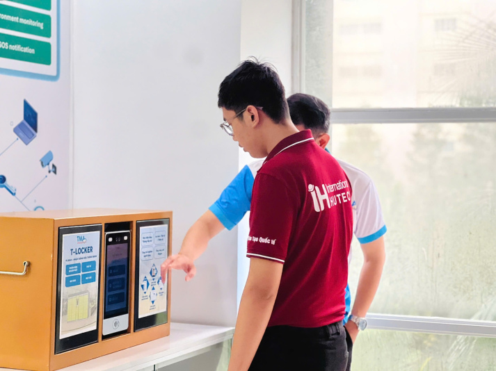 I-HUTECH FIELD TRIP | BỨC TRANH NGHỀ NGHIỆP CÔNG NGHỆ TƯƠNG LAI TẠI TẬP ĐOÀN CÔNG NGHỆ TMA 60