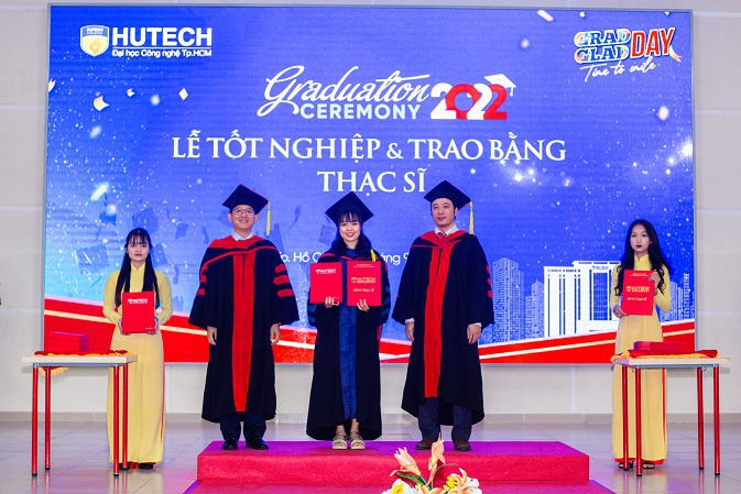 HUTECH thông báo tổ chức Lễ trao bằng tốt nghiệp Thạc sĩ diễn ra ngày 17/12/2022 21
