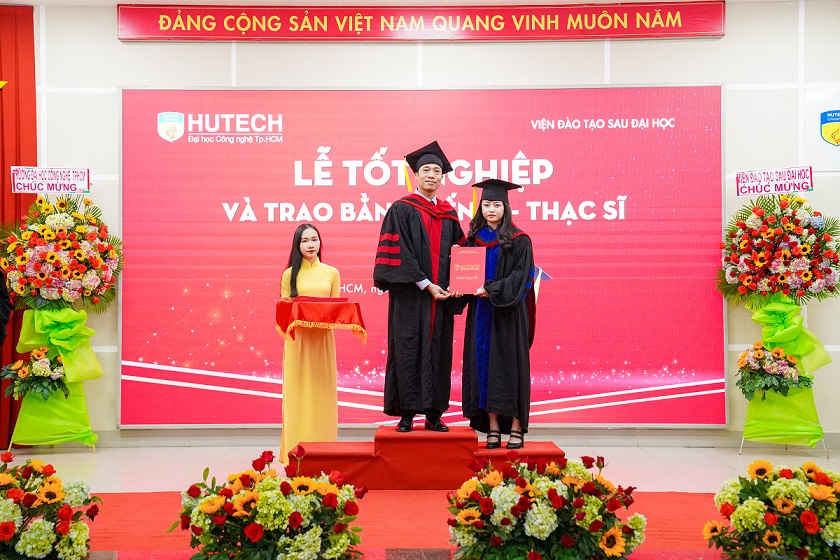 HUTECH thông báo tổ chức Lễ trao bằng tốt nghiệp Thạc sĩ diễn ra ngày 19/03/2022 9