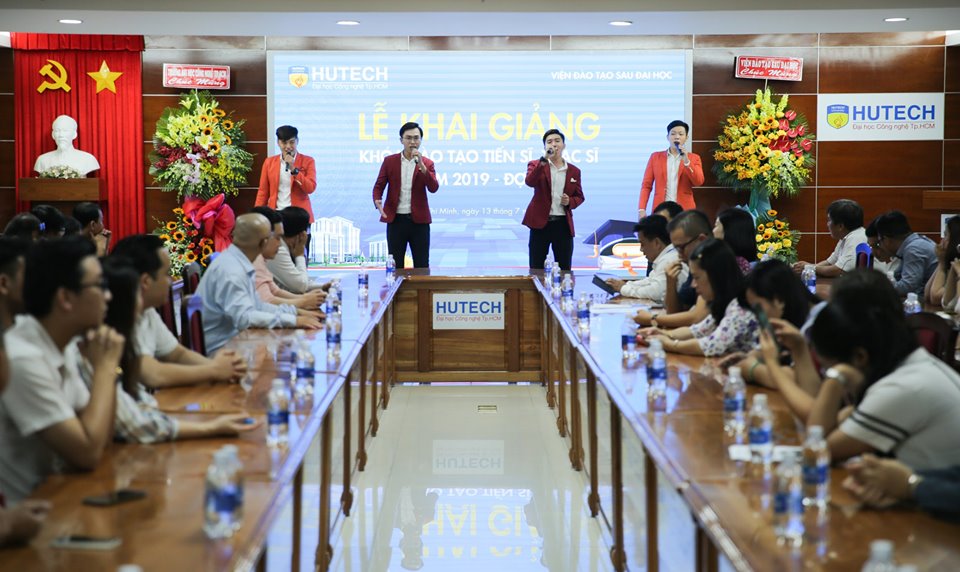 HUTECH sẽ tổ chức Lễ khai giảng Khóa đào tạo trình độ Tiến sĩ, Thạc sĩ năm 2021 - Đợt 2, 2022 - Đợt 1 ngày 06/08/2022 21