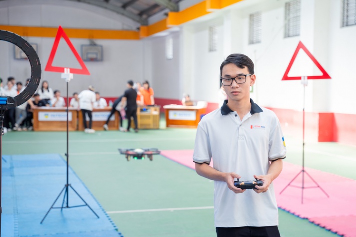 CUỘC THI "DRONE CHAMPION LEAGUE 2024" 21