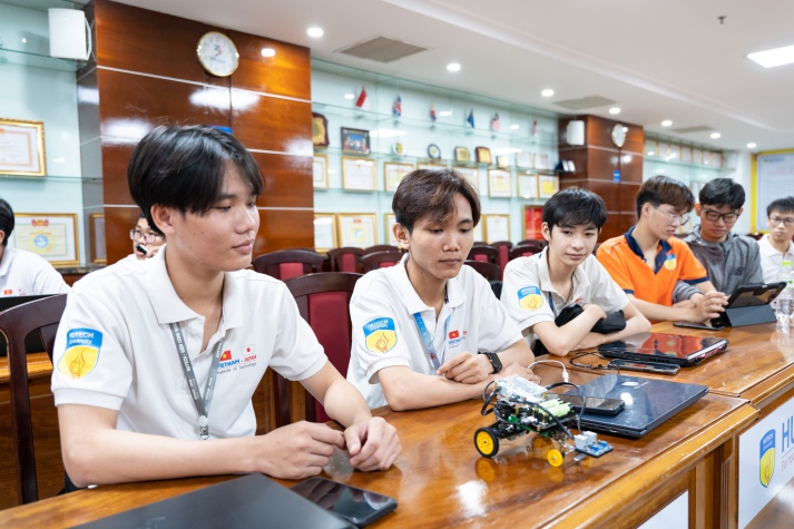 CUỘC THI RACING CHALLENGE  TẠI VIỆN VIỆT NHẬT 15