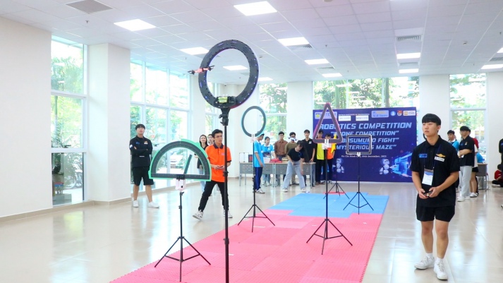 Thi Sumo fighting và Drone Racing tại VKT 9/12/2024 với các Đội tuyển đến từ Hàn Quốc 65