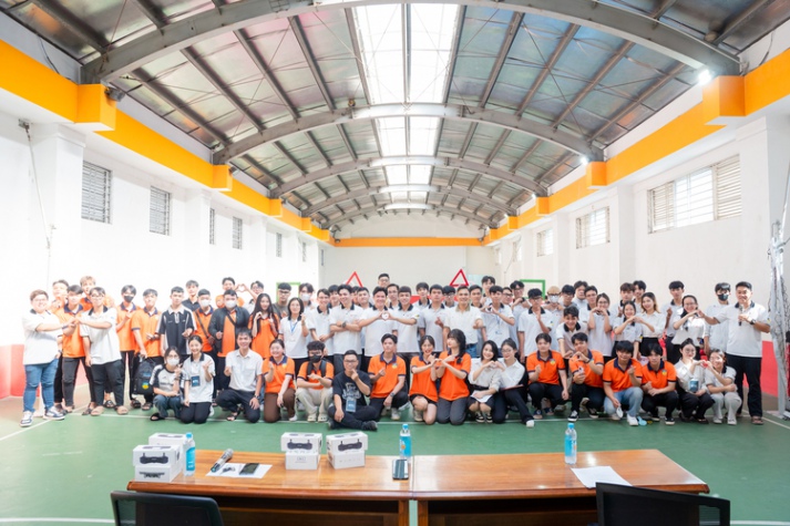 HỘI THI DRONE RACING TẠI VIỆN CÔNG NGHỆ VIỆT - HÀN (VKIT) 8