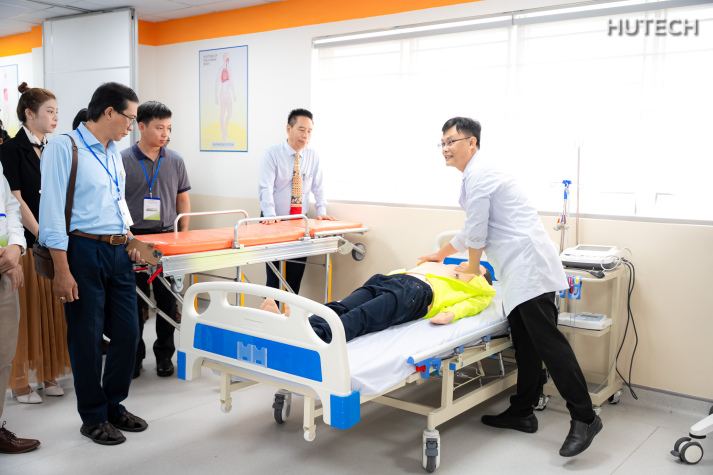 Trường Y và Khoa học sức khoẻ trực thuộc HUTECH đăng cai VADA Next Forum 2026: Kết nối tri thức Việt - Đức, hướng đến hệ thống y tế bền vững 161