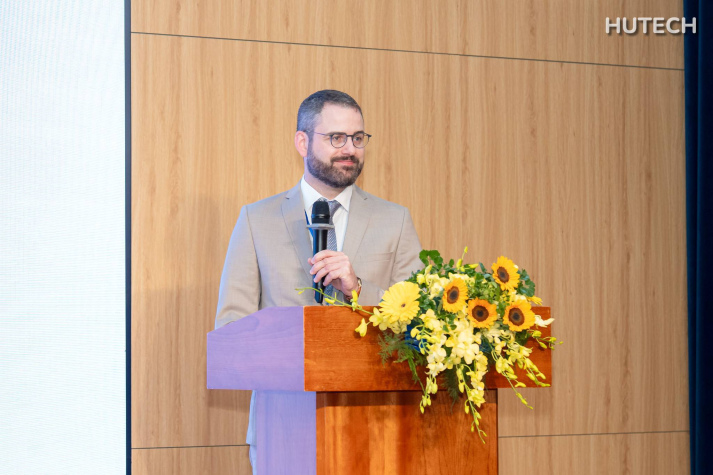 Trường Y và Khoa học sức khoẻ trực thuộc HUTECH đăng cai VADA Next Forum 2026: Kết nối tri thức Việt - Đức, hướng đến hệ thống y tế bền vững 54