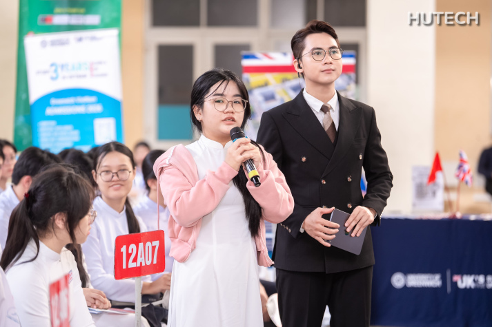 Trường Y và Khoa học sức khỏe đồng hành khởi động hướng nghiệp “Cùng bạn chọn nghề trong kỷ nguyên AI” tại THPT Võ Thị Sáu (TP.HCM) 72