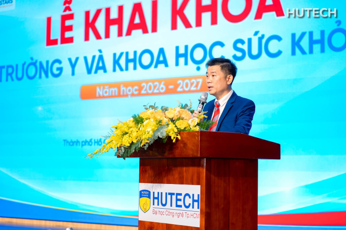 Bài phát biểu của Hiệu trưởng tại Lễ Khai khóa năm 2026 của Trường Y và Khoa học Sức khỏe (HUTECH-MHS) 21