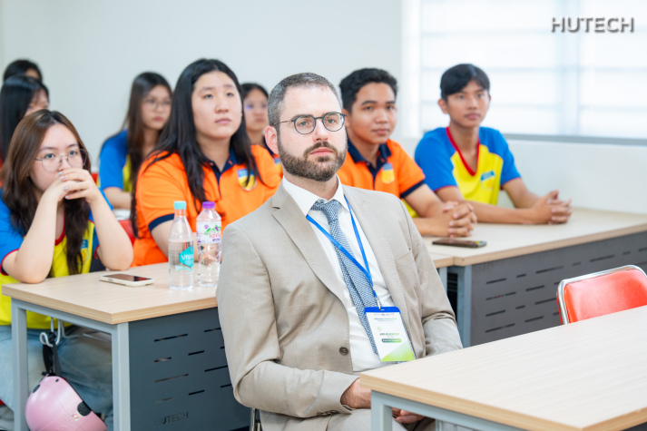 Trường Y và Khoa học sức khoẻ trực thuộc HUTECH đăng cai VADA Next Forum 2026: Kết nối tri thức Việt - Đức, hướng đến hệ thống y tế bền vững 121