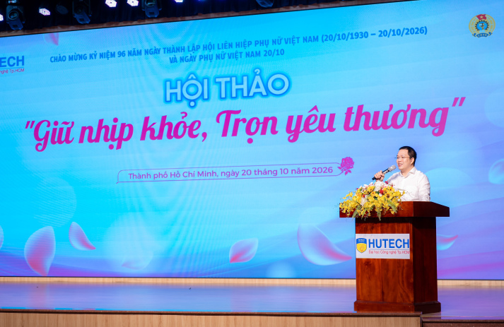 Trao yêu thương, trọn vẹn niềm vui ngày 20/10 đến nữ CB-GV-NV Trường Y và Khoa học sức khoẻ HUTECH 110
