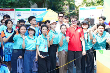 Cố gắng không phải để hơn người khác, mà để hơn mình của ngày hôm qua 50