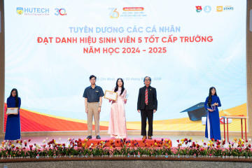 Âm thầm chọn ngành Thanh nhạc, nữ sinh HUTECH chinh phục gia đình bằng chính những thành quả của mình 102