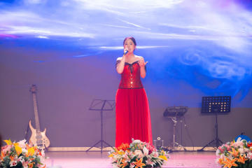 Âm thầm chọn ngành Thanh nhạc, nữ sinh HUTECH chinh phục gia đình bằng chính những thành quả của mình 45