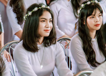 Phía sau con số 13 và giấc mơ đi tìm con chữ 74